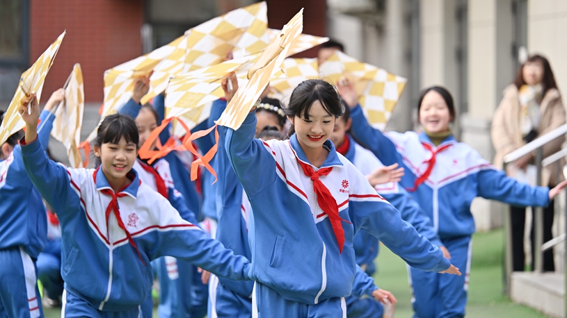 多方面影响