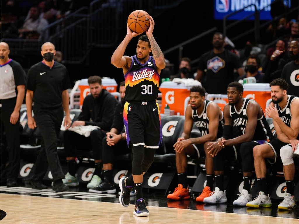 以年輕的U 以年輕的U